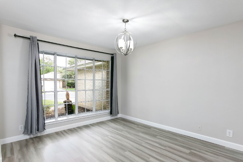 Building Photo - 11818 Gravetree St