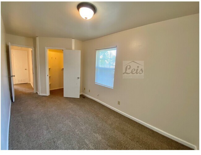 Building Photo - 113 Orchard Ave