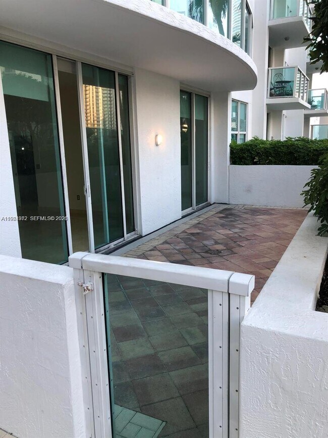 Building Photo - 31 SE 5th St