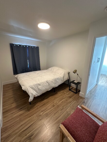 Building Photo - 13429 Beach Ave