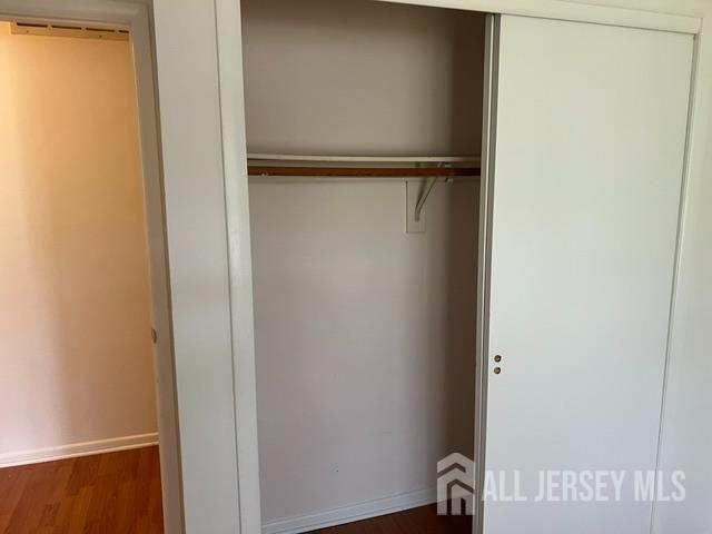 Building Photo - 304 Hampshire Dr