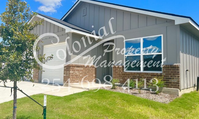 Primary Photo - New Build Duplex 3 Bed 2 Bath
