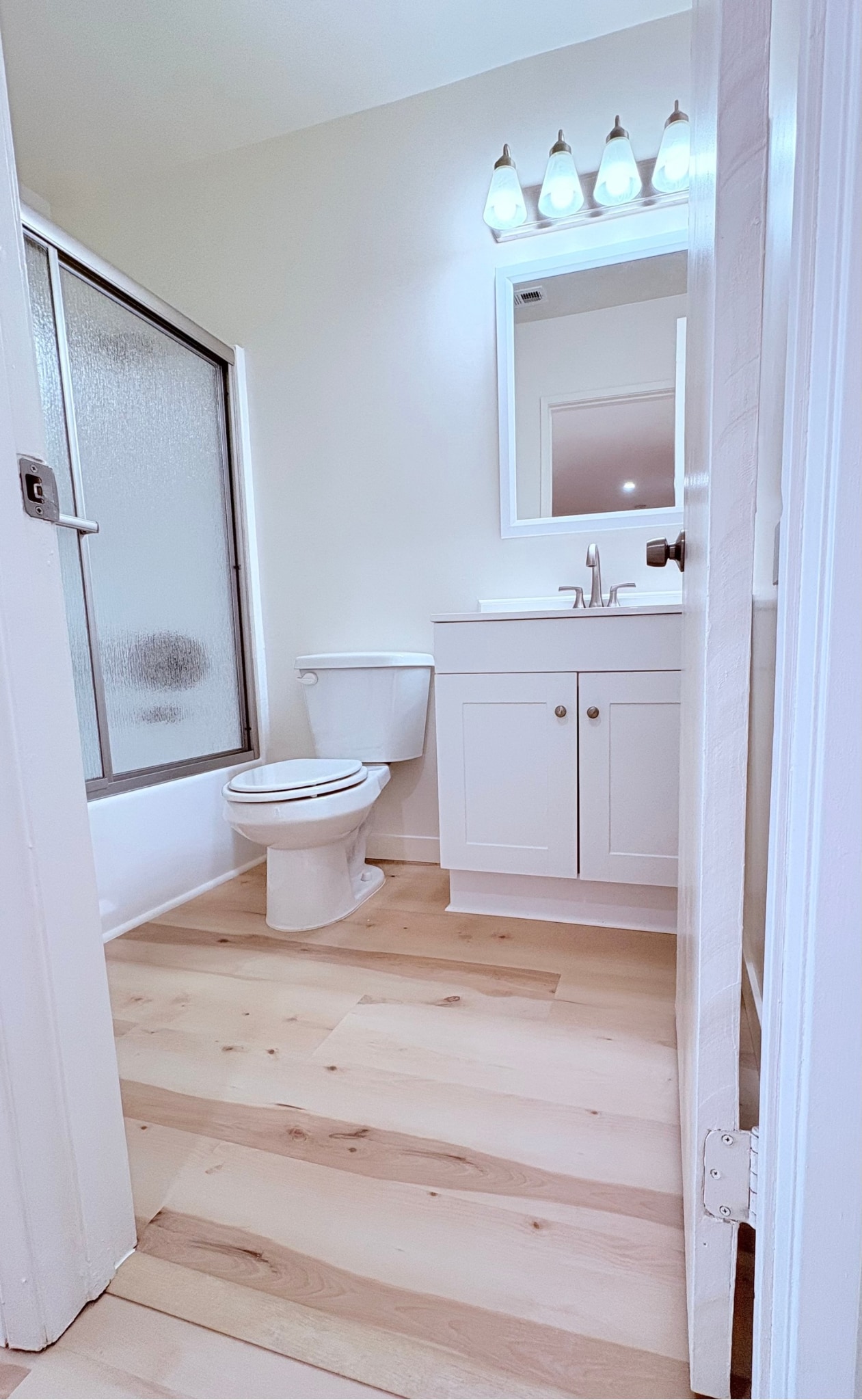 Upstairs Guest Bathroom - 3515 W Avenue J4