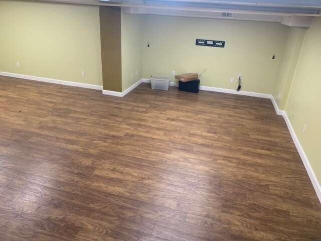 Building Photo - 5567 Crow Creek Rd