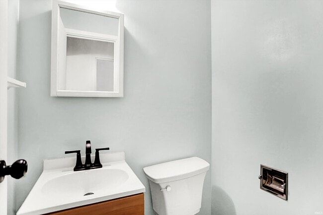Building Photo - 2810 Limestone Dr