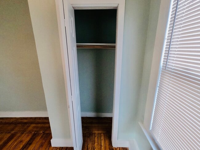 Building Photo - 174 Campbell Ave