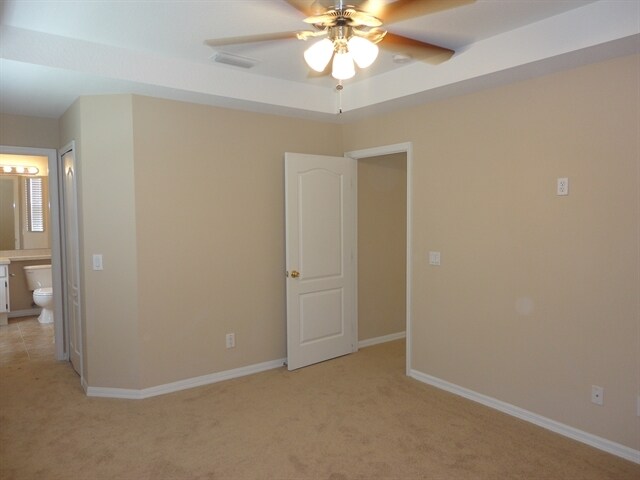 Building Photo - 18110 Birdwater Dr