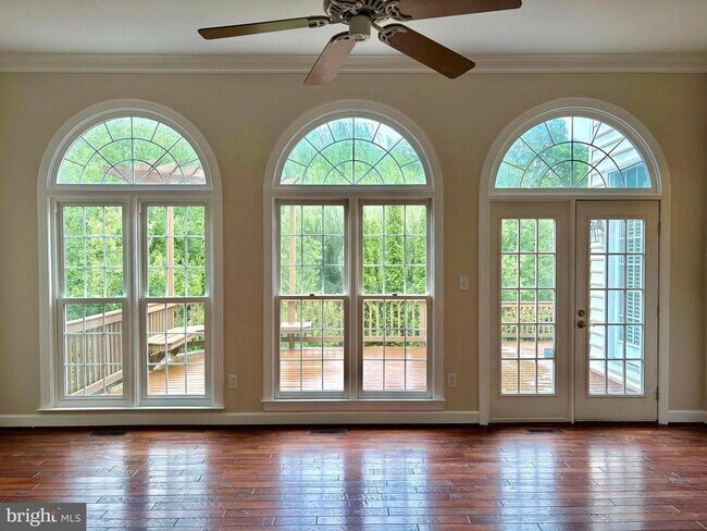 Building Photo - 1151 Fieldview Dr