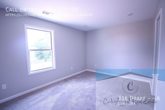 Building Photo - November move in special $800!!  Beautiful...