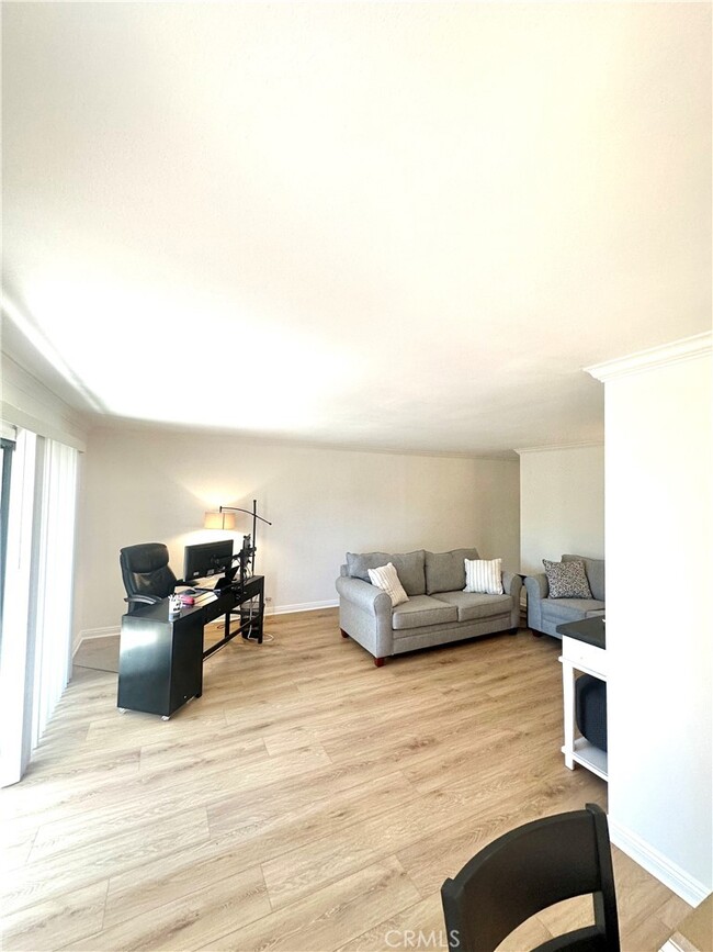 Building Photo - 8777 Coral Springs Ct