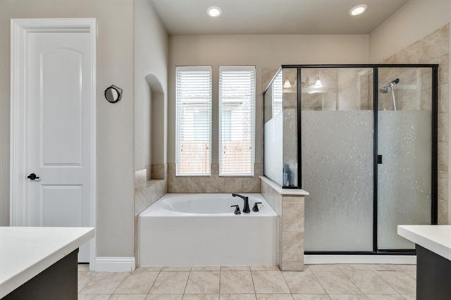 Building Photo - 7148 Chelsea Dr