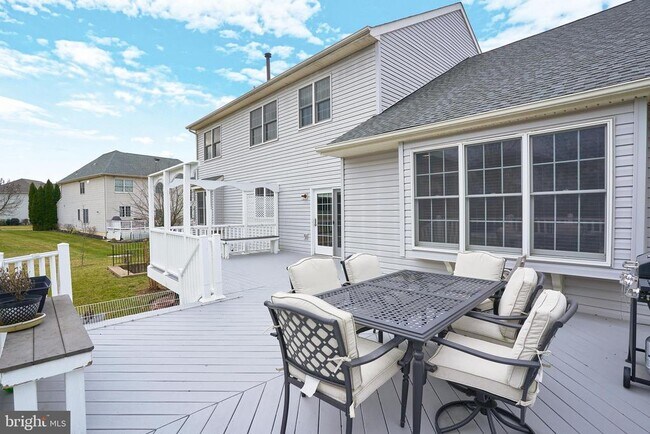 Building Photo - 22746 Oatlands Grove Pl