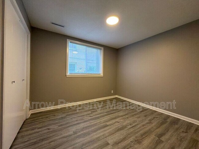 Building Photo - 1027 A St
