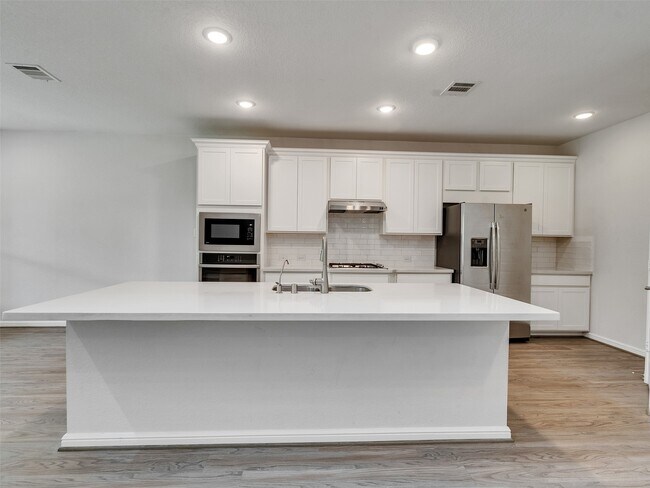 Building Photo - 85 Fermata Ln