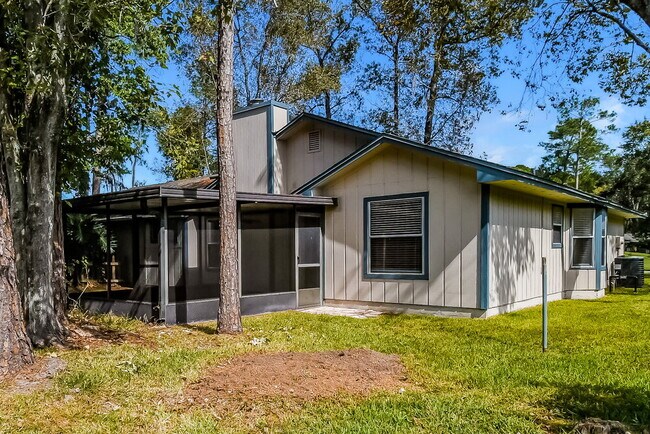 Building Photo - 11130 Losco Jct Dr S