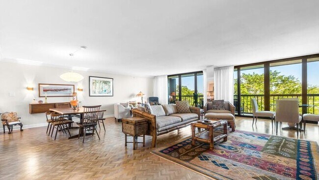 Building Photo - 2480 Presidential Way