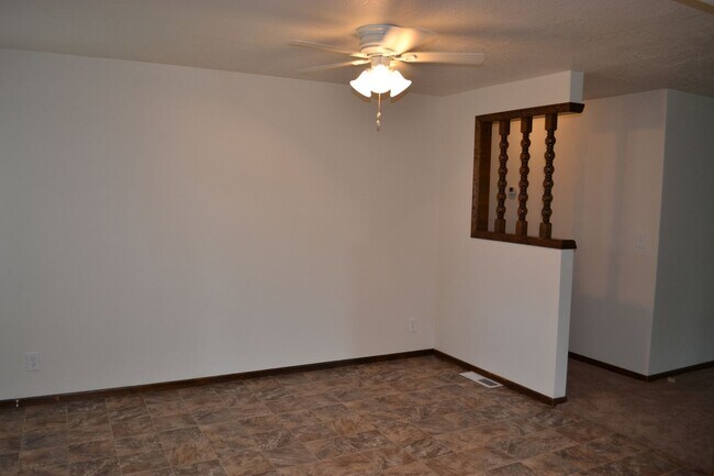 Building Photo - 489 Wormwood St SE