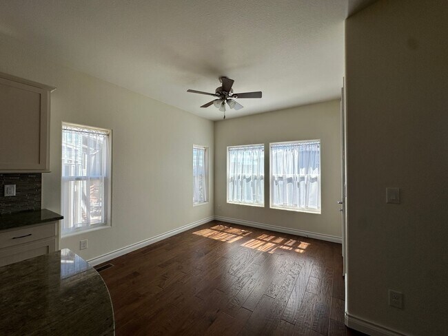 Building Photo - 6045 Griffin Dr