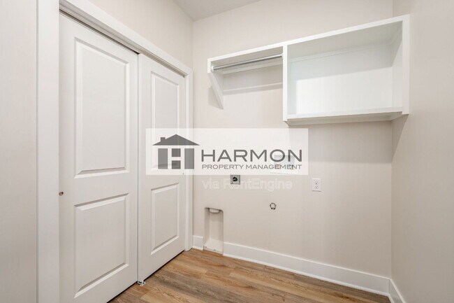 Building Photo - 2018 N Reece Ct