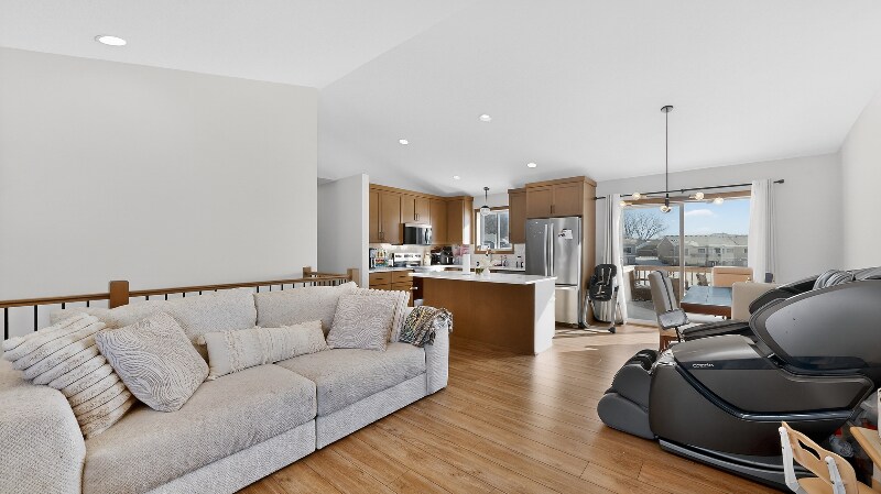 Building Photo - 2412 Hadley Hills Dr NE