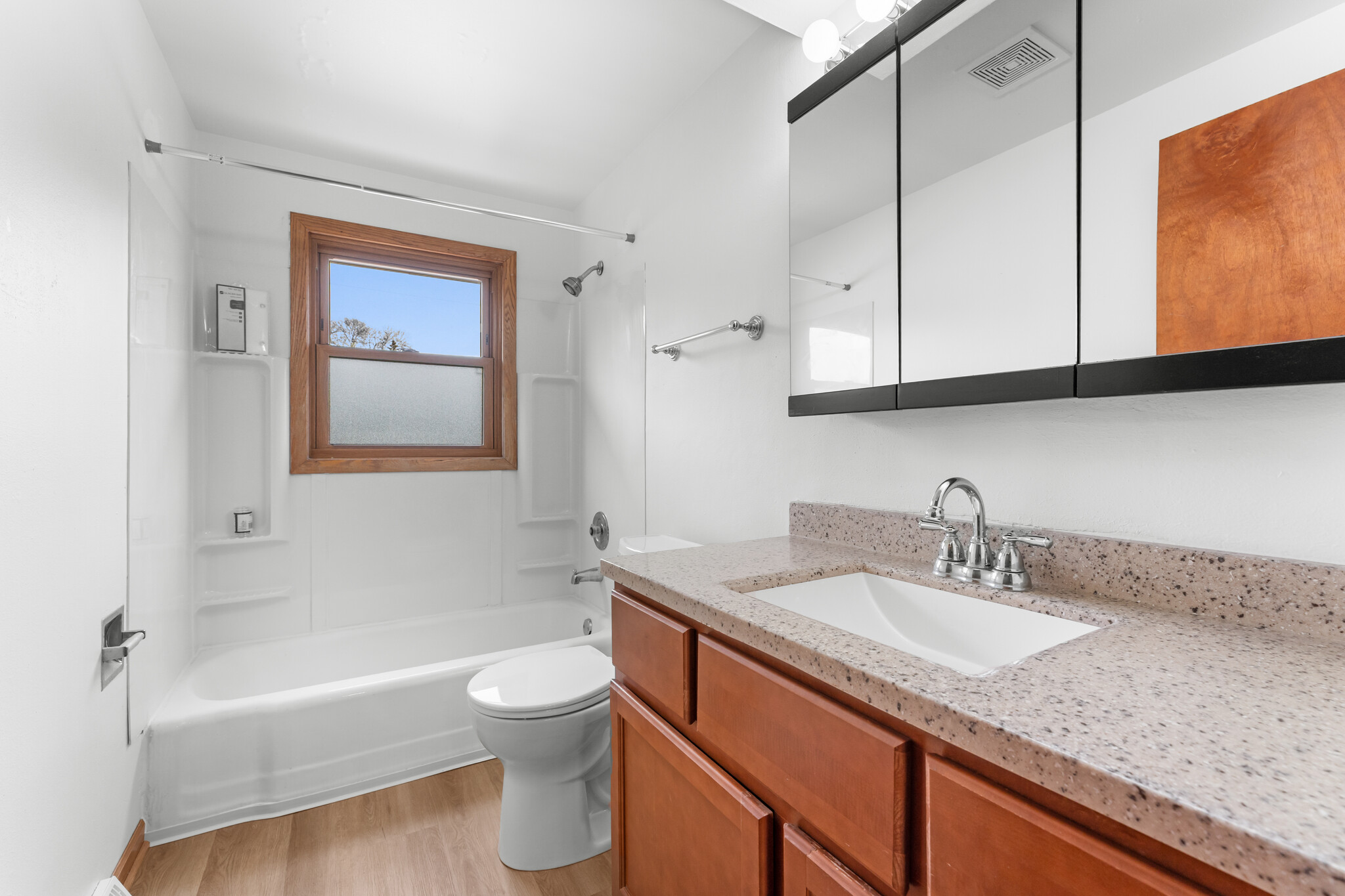 Building Photo - 5429 S 13th St