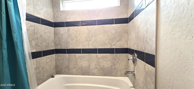 Building Photo - 5620 S 42nd St