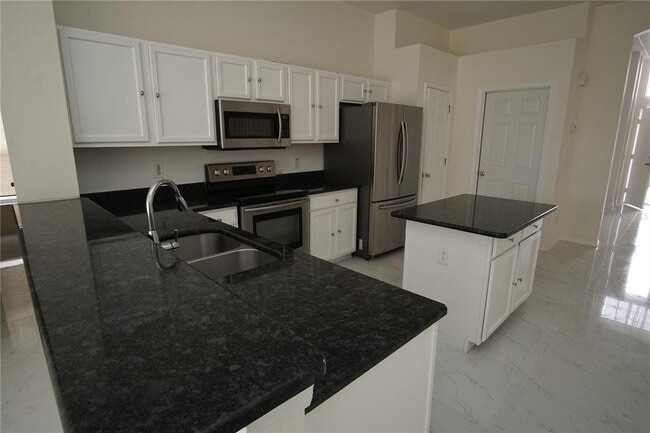 Building Photo - 248 Haversham Way