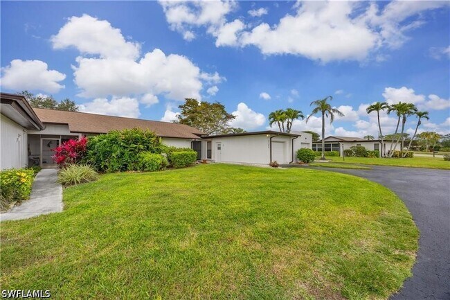 Building Photo - 3195 Boca Ciega Dr