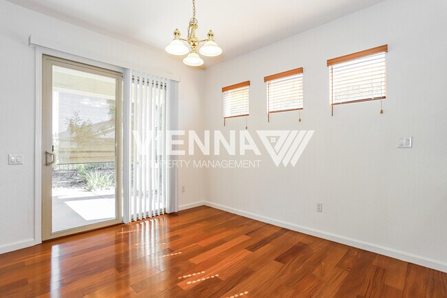 Building Photo - 1871 Gingersnap Ln