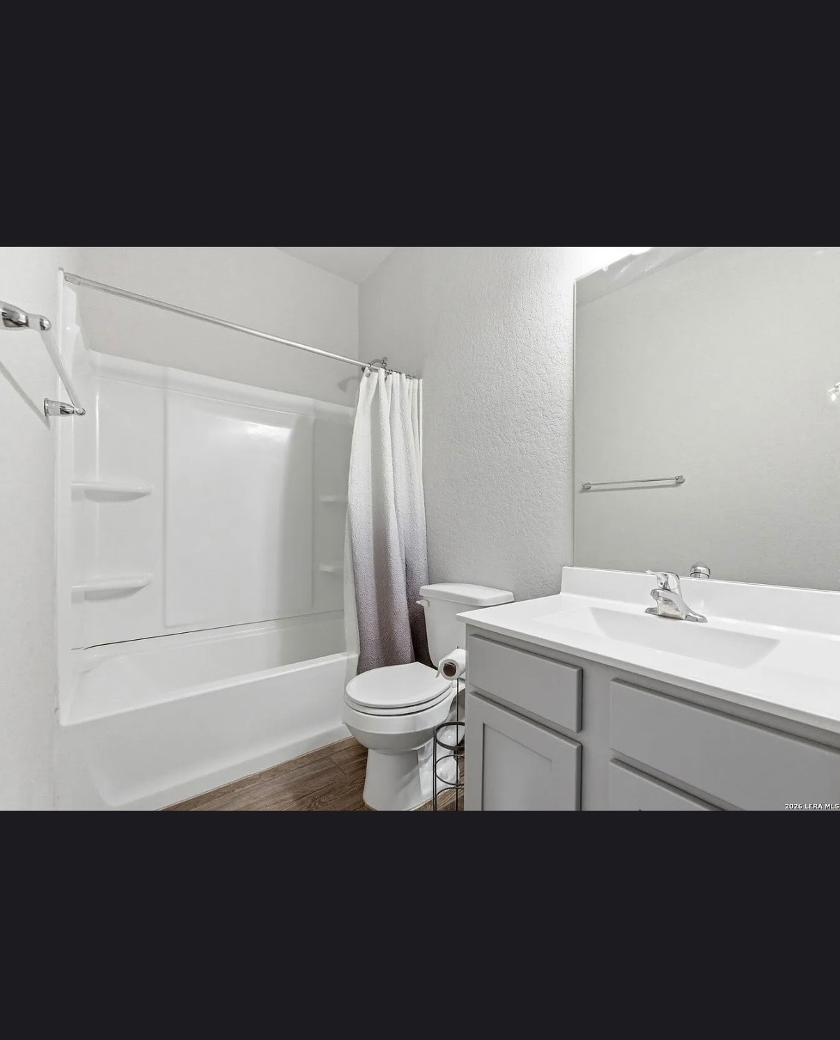Second bathroom - 2521 Hiddenbrooke Trce