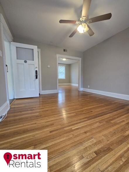 Building Photo - 7208 Zephyr Pl