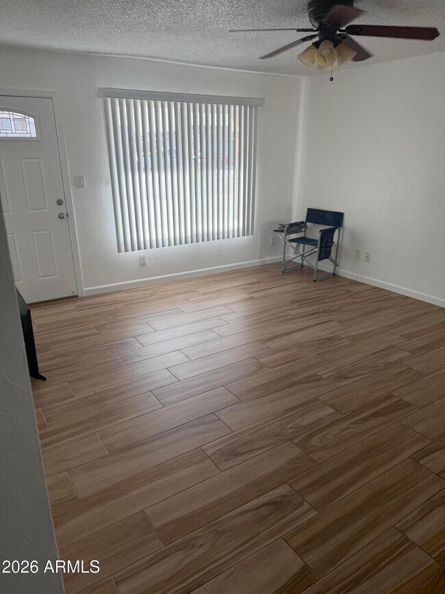 Building Photo - 20601 N 33rd Ave