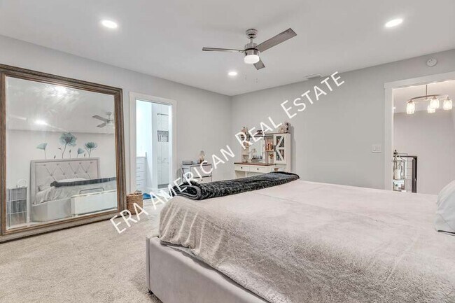 Building Photo - 2037 Lewis Turner Blvd