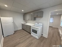 Building Photo - 170 N State St