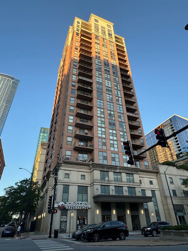 Building Photo - 1101 S State St