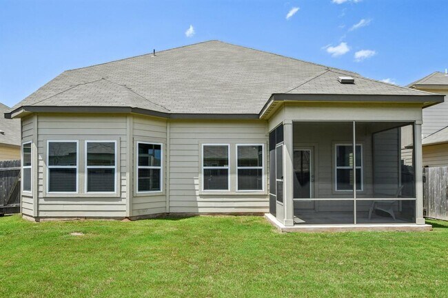 Building Photo - 1007 Guadalupe Bass Rd