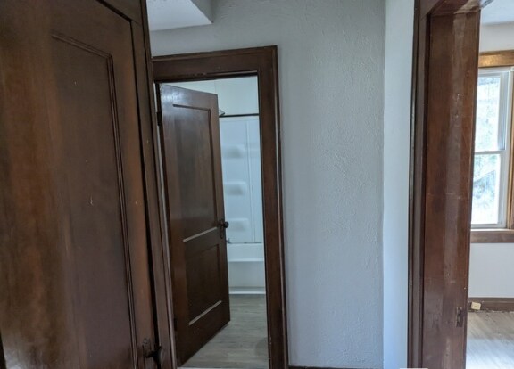 Building Photo - Newly Renovated 3-Bedroom Apartment in Michigan City - $1095