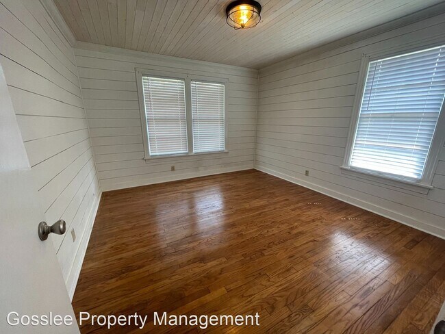 Building Photo - 3 br, 1 bath House - 357 Leland Avenue