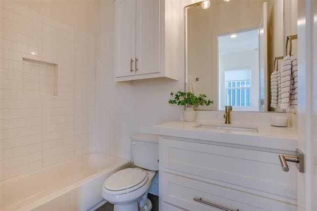 Building Photo - 5711 Bryan Pkwy