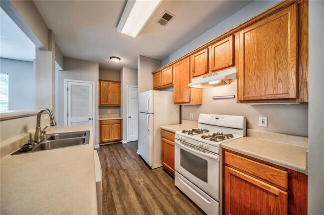 Building Photo - 3329 Chastain Landings Ct