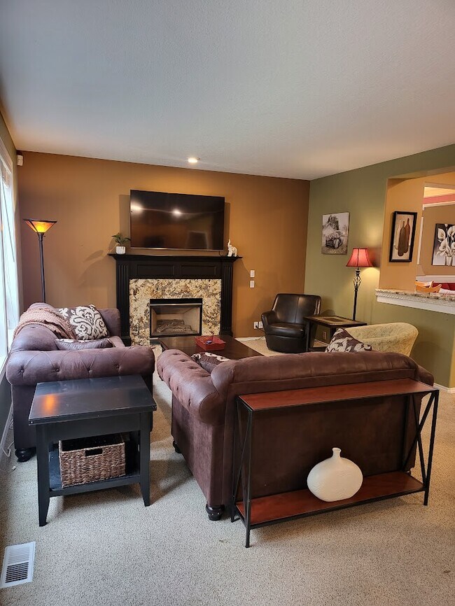 Building Photo - 13295 SE Sunsprite Ct