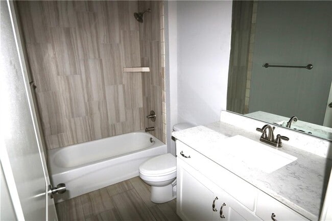 Building Photo - 4601 SW Lilly St