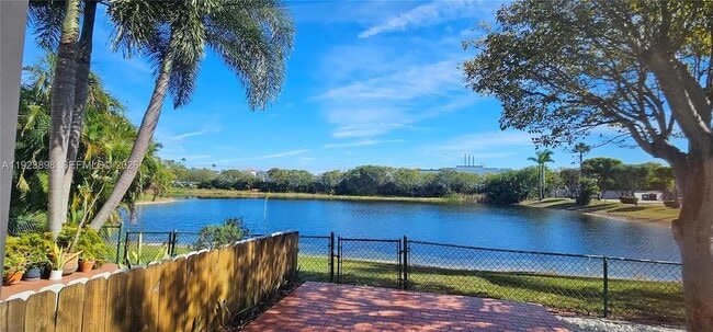 Building Photo - 5675 NW 109th Ave