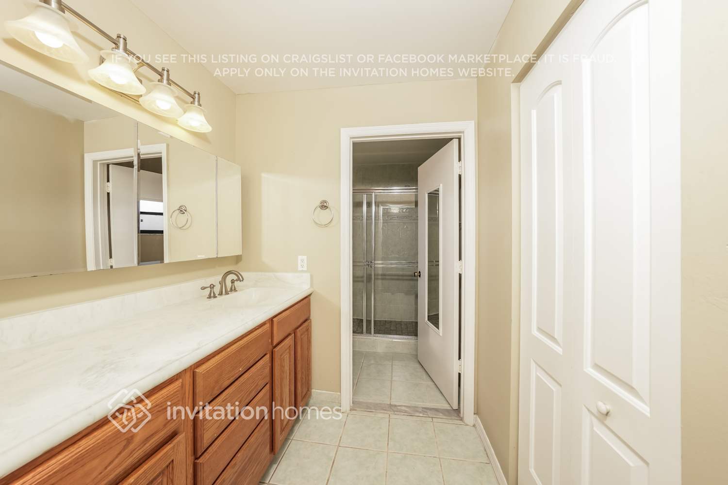 Building Photo - 301 SW 27th Ave