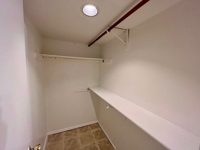 Building Photo - Ranch Style 4 Bedroom Home