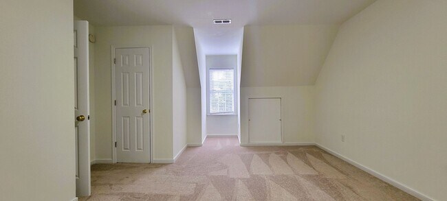 Building Photo - 12351 Grove Pl