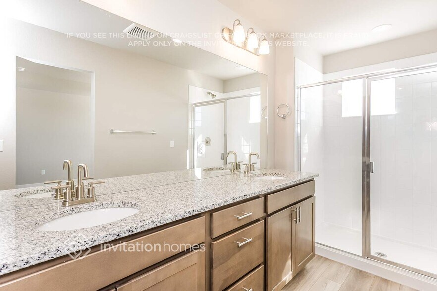 Building Photo - 13604 Nederland Dr