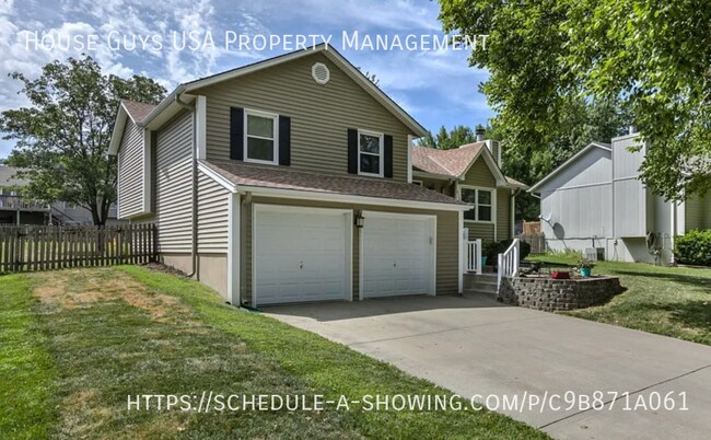 Building Photo - 420 SE Onyx Dr