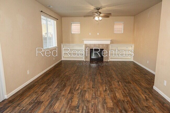 Building Photo - 1441 Farina Lp SE