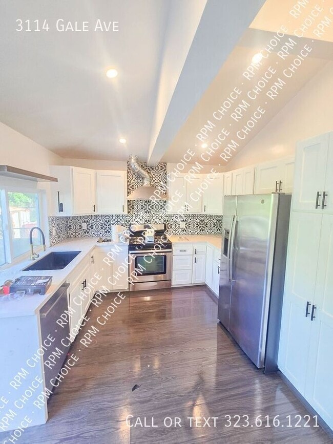 Building Photo - 3114 Gale Ave